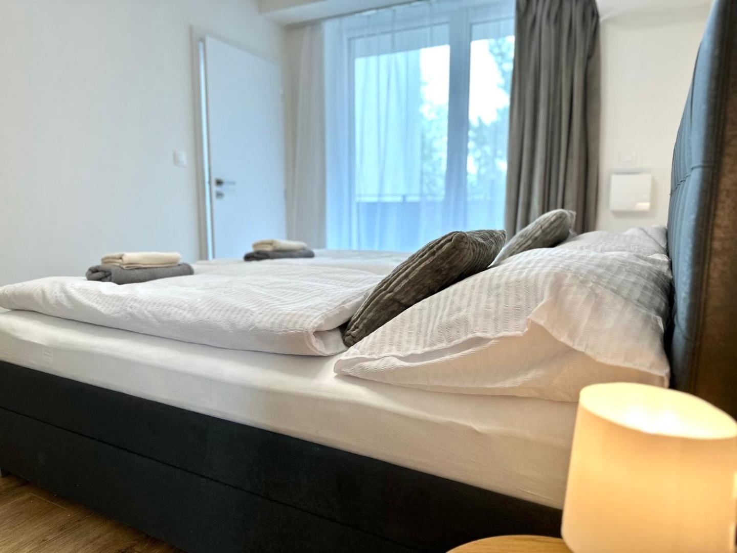 2 Room Apartment, New Building, Balcony, 208 Rovinka Εξωτερικό φωτογραφία
