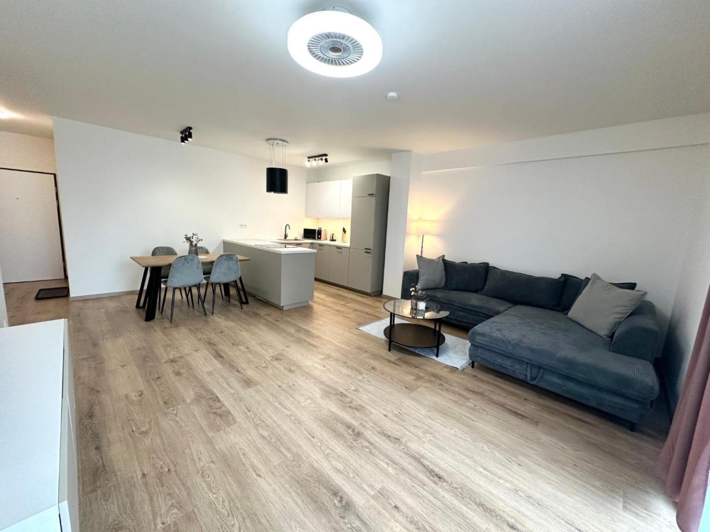 2 Room Apartment, New Building, Balcony, 208 Rovinka Εξωτερικό φωτογραφία