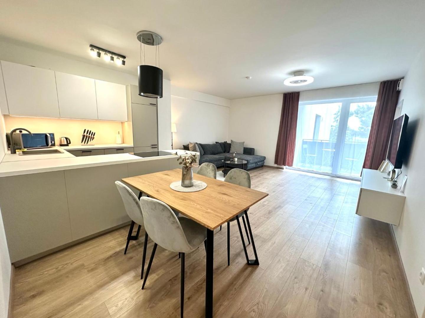 2 Room Apartment, New Building, Balcony, 208 Rovinka Εξωτερικό φωτογραφία
