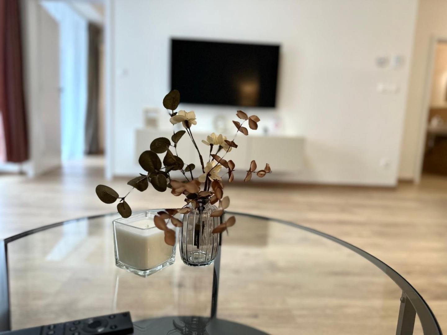 2 Room Apartment, New Building, Balcony, 208 Rovinka Εξωτερικό φωτογραφία